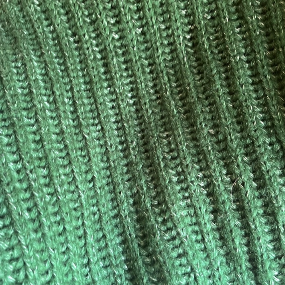 Oversized green cardigan with brown buttons - Picture 6 of 10